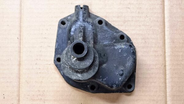 USED 211301205AX Gearshift housing