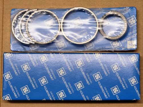 NOS 025198465A Main bearing set 0.50 / Std.