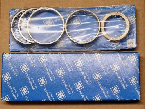NOS 025198473A Main bearing set 0.25 / 0.50