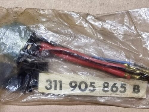 NOS 311905865B Ignition starter switch