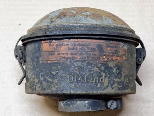 USED 111129611B Air cleaner, oil bath
