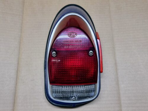 USED 113945096 Tail light assembly, right