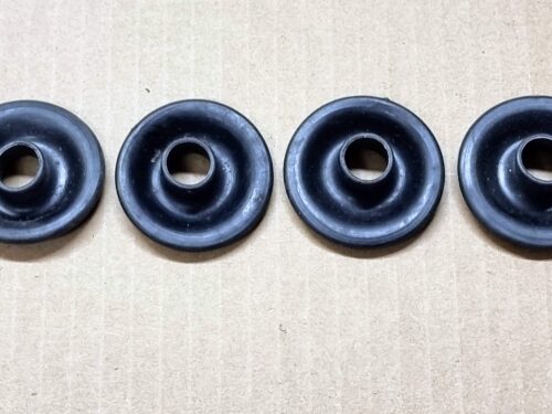 NEW 111905449 Rubber cap set, sparking plug