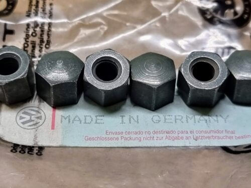 NOS N0110624 Cap nut set M6, oil stainer cover