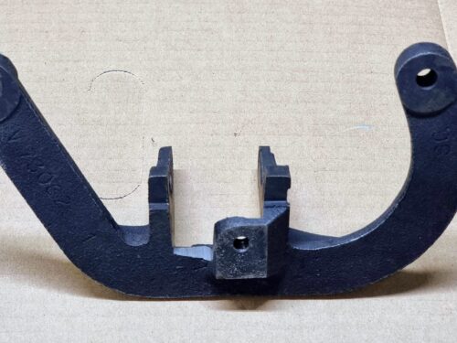 USED 211199200 Engine case adapter