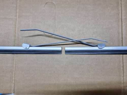 NEW 113955421A/2 Arms, windshield wiper with blade 185mm, silver, pair
