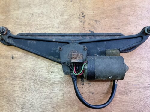 USED 113955031D Wiper assembly 12v