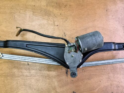 USED 211955031C Wiper assembly