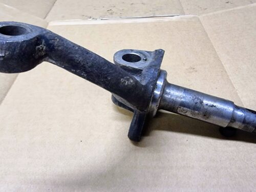 USED 111405302 Steering knuckle, right