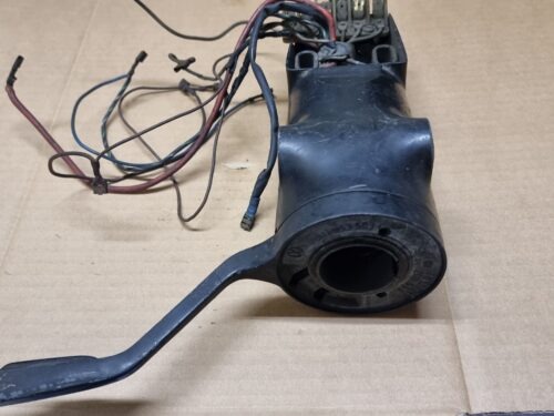 USED 311953503C Indicator switch with steering lock