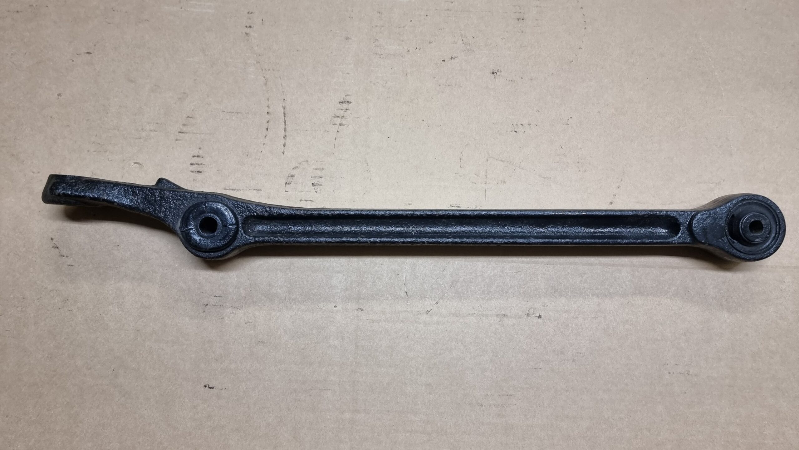 USED 113407151D Track control arm