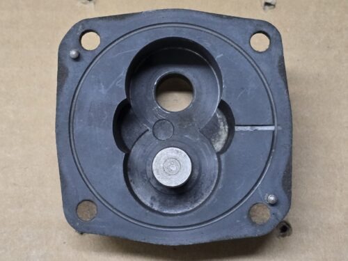 NOS 53907120 Oil pump housing