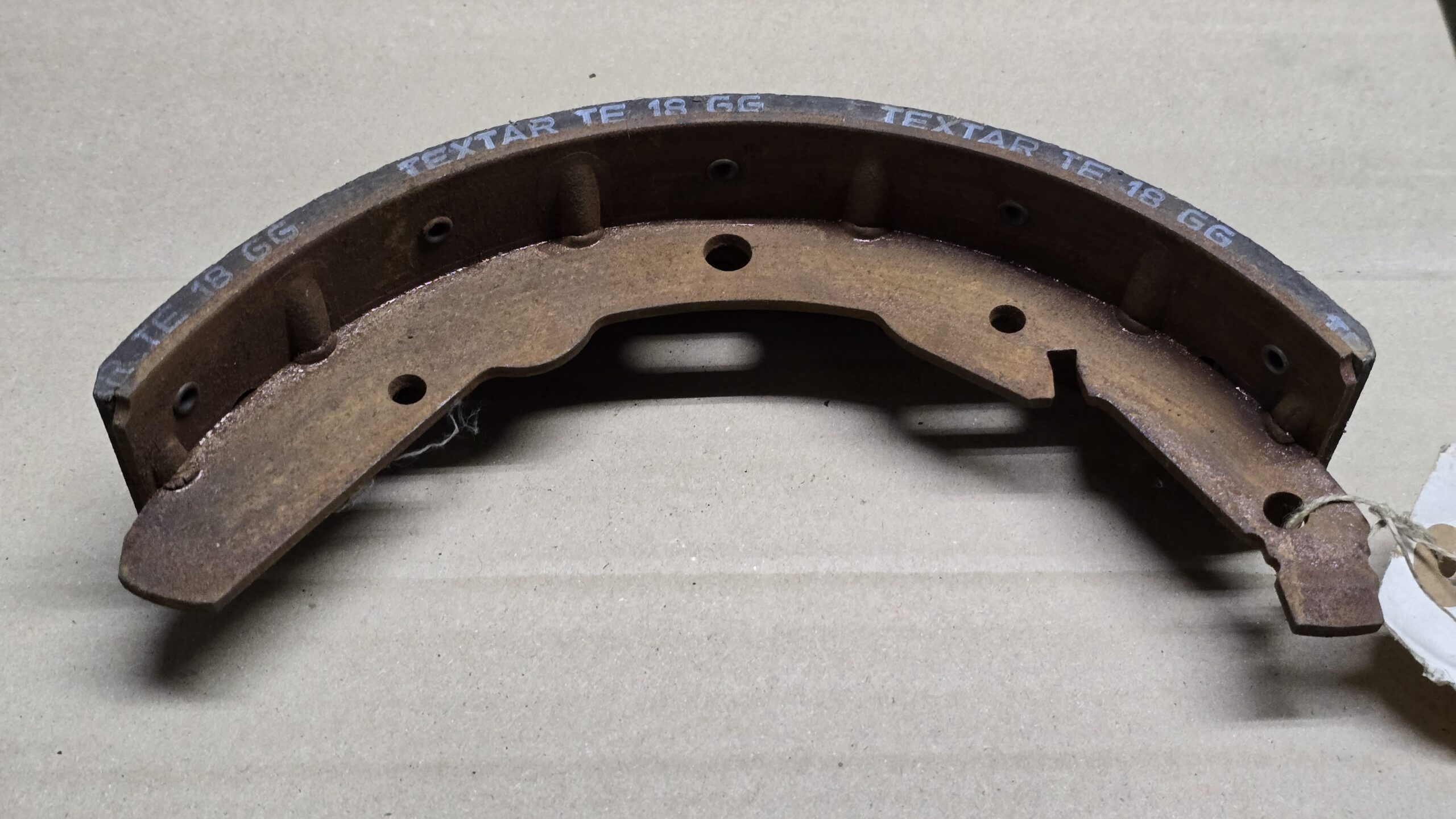 NOS 211609537J Brake shoe 55mm, rear