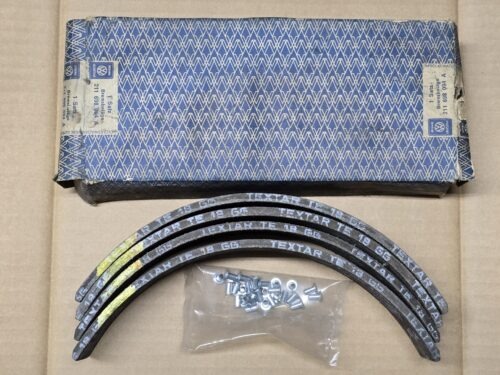 NOS 211698094A Set brake linings 45mm, rear, oversize