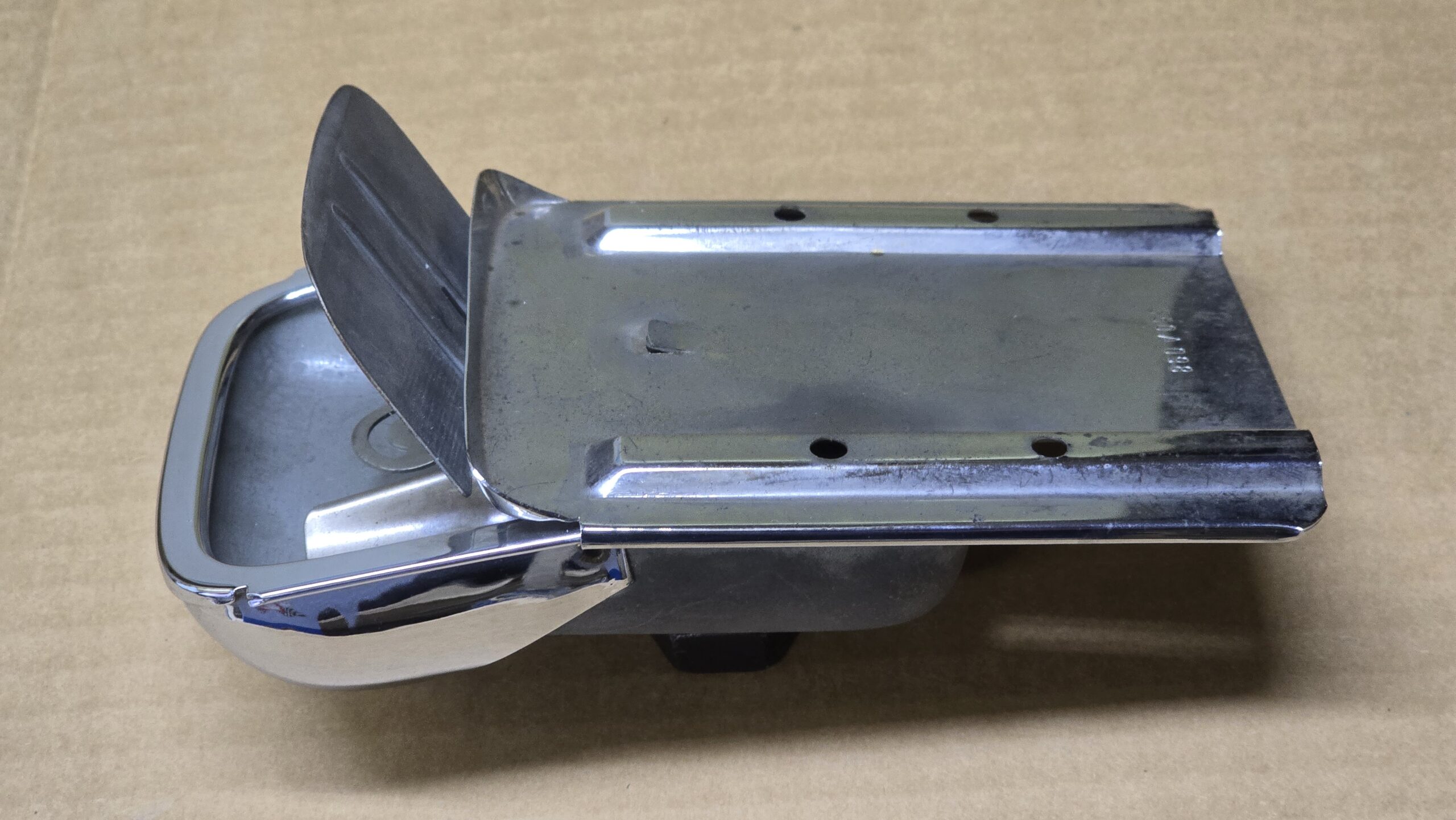 343857301 Ashtray | HERITAGE STOCKS - Original Parts
