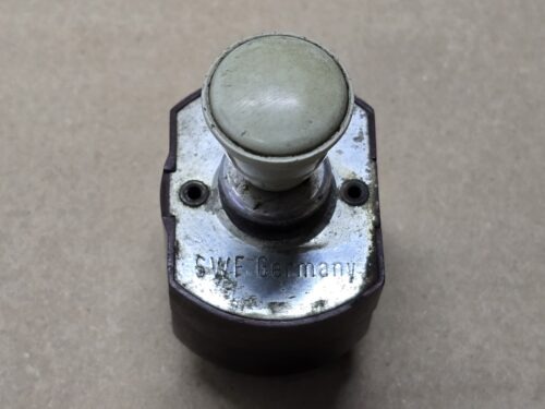 USED 211955517 Wiper switch