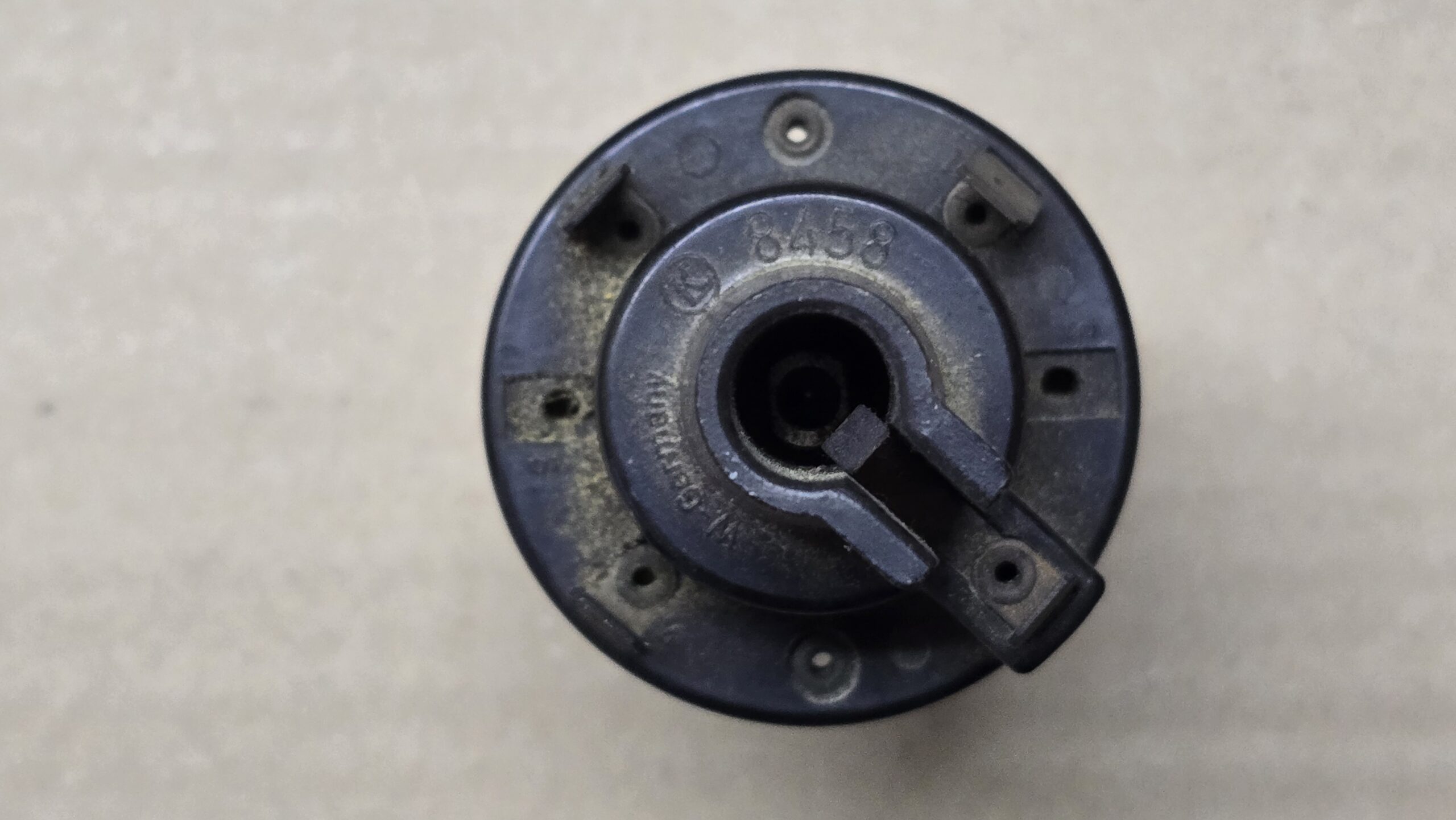 USED 91161314500 Defroster switch, rear window