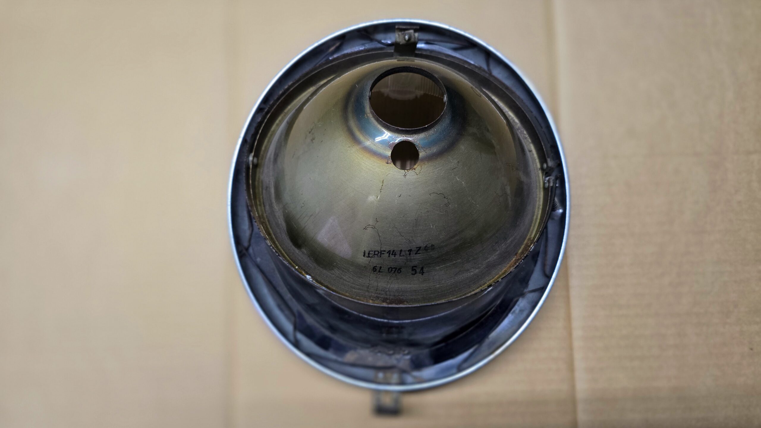 USED 111941021A Headlamp Bosch, symmetrical