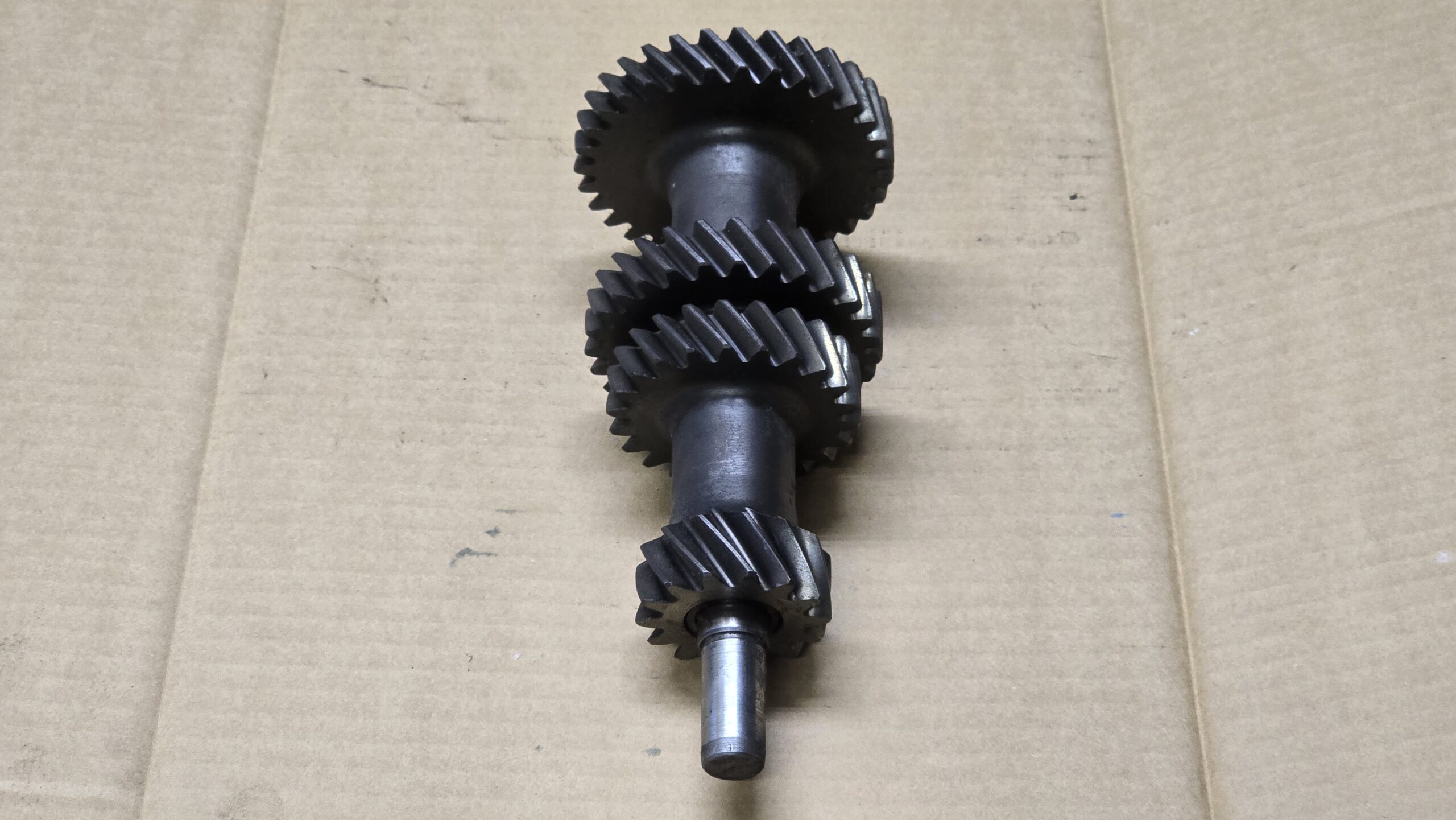 NOS 004311101 Main shaft