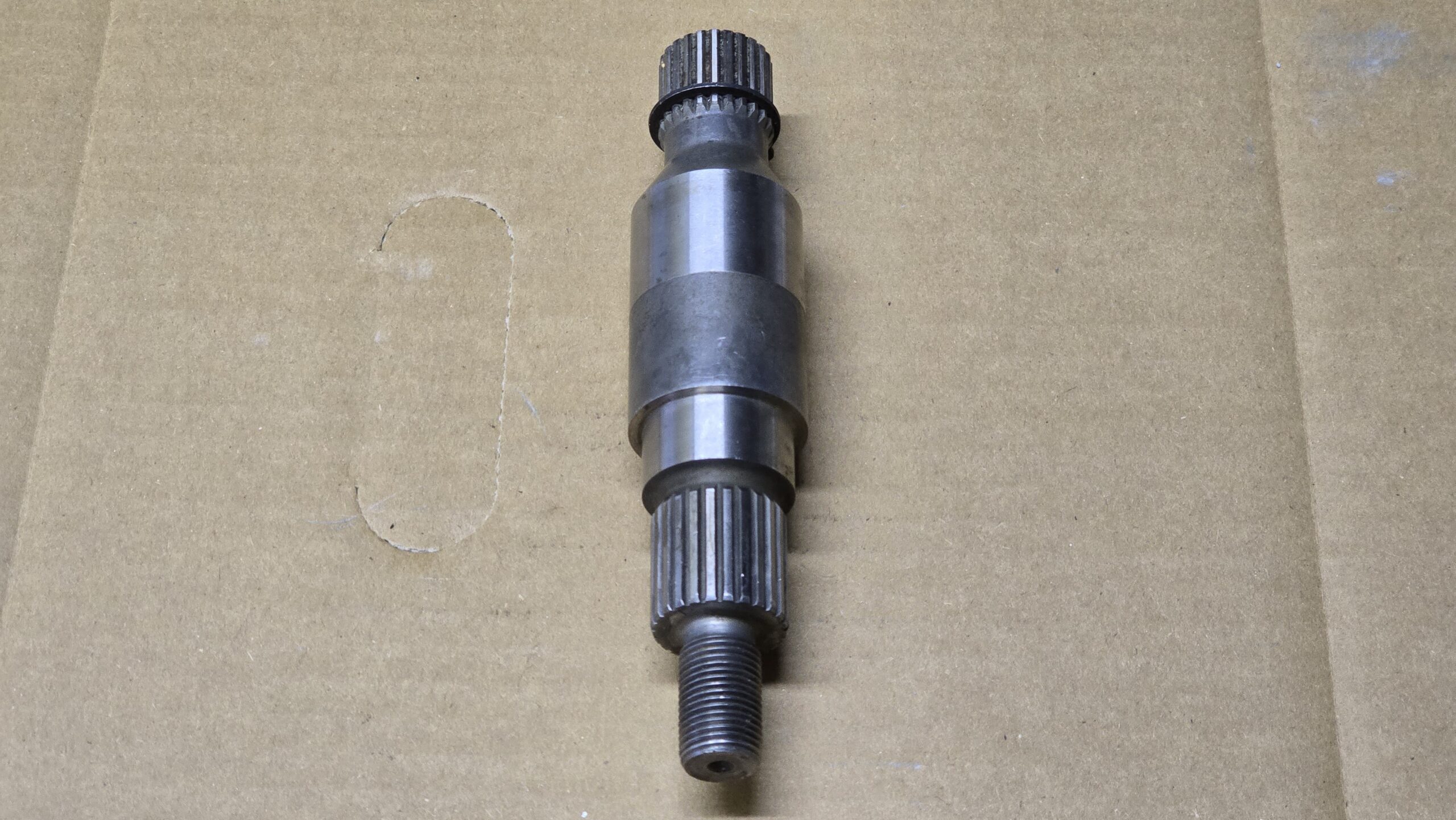 USED 094311106B Output shaft