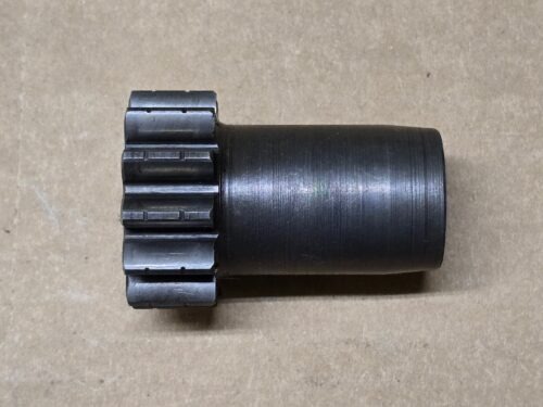 USED 002311161A Reverse gear on main drive shaft