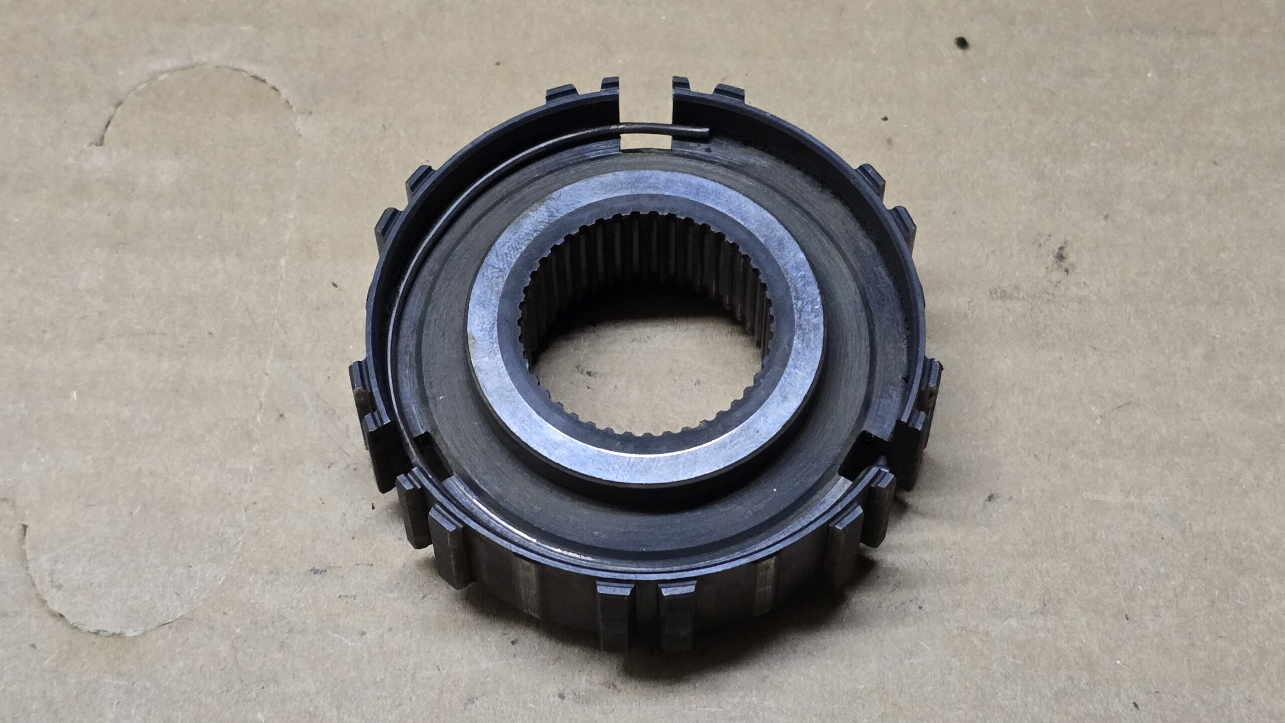 USED 091311243A Slider hub, 1st and 2nd speeds