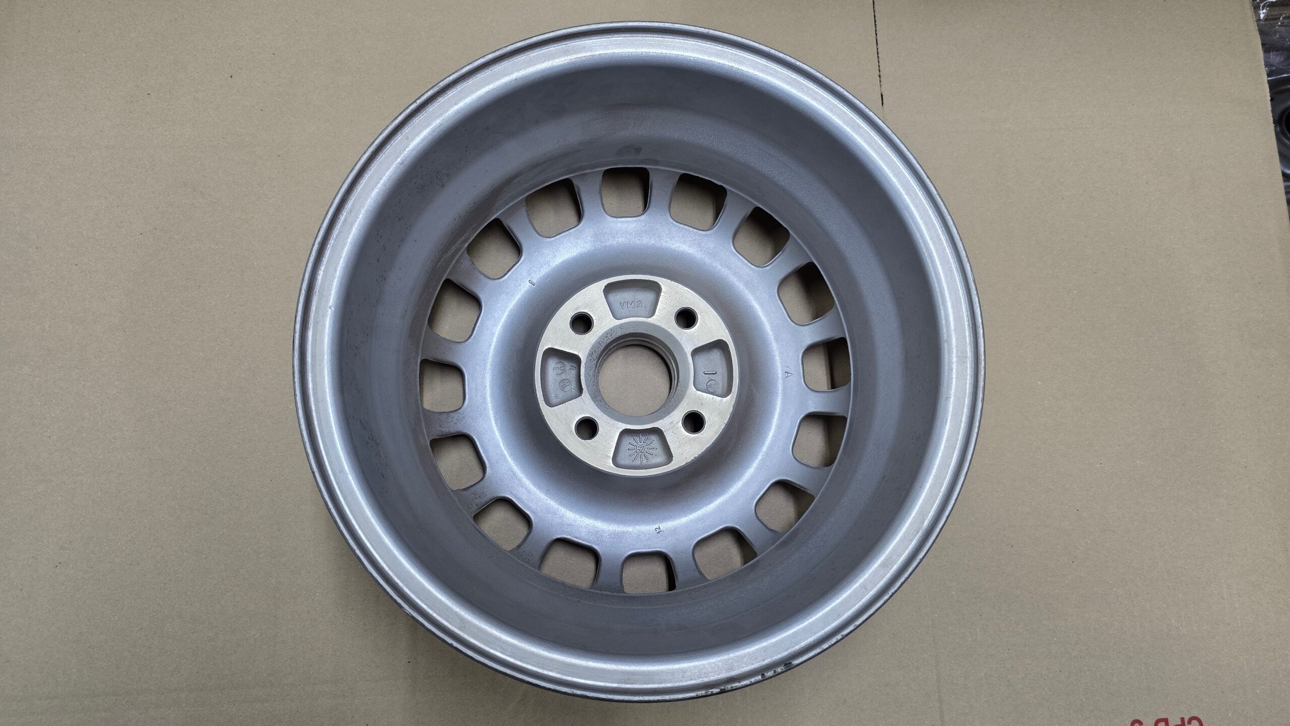 NOS 531601025A Alloy rim 5Jx13H2 ET45 4/100