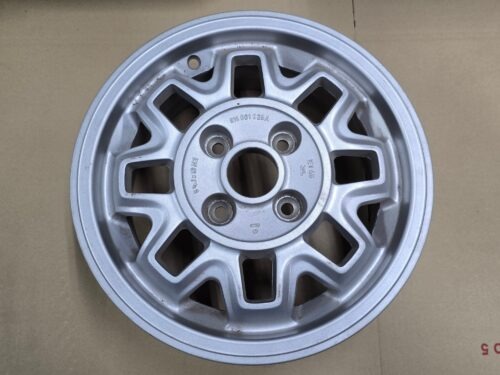 NOS 811601025A Alloy rim 5.5Jx13H2 ET45 4/100