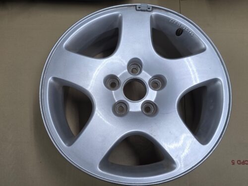NOS 8D0601025C Alloy rim 7Jx16H2 ET45 5/112