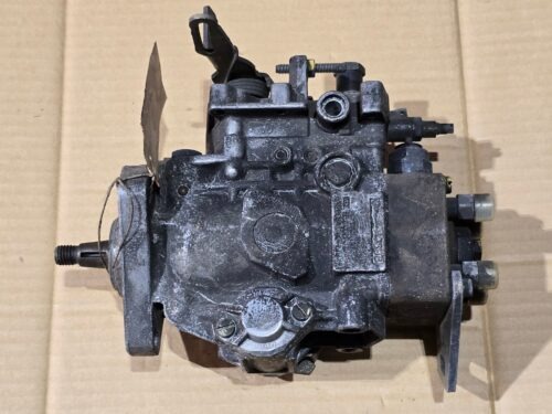 NOS 068130107J Injection pump