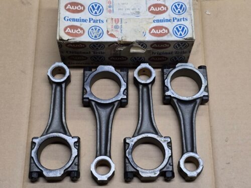 NOS 052198401B Connecting rods, set of 4