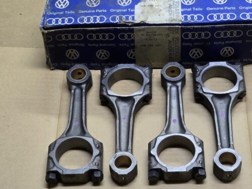 NOS 068198401D Connecting rods, set of 4