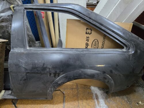 NOS 533809843C Section part, side panel