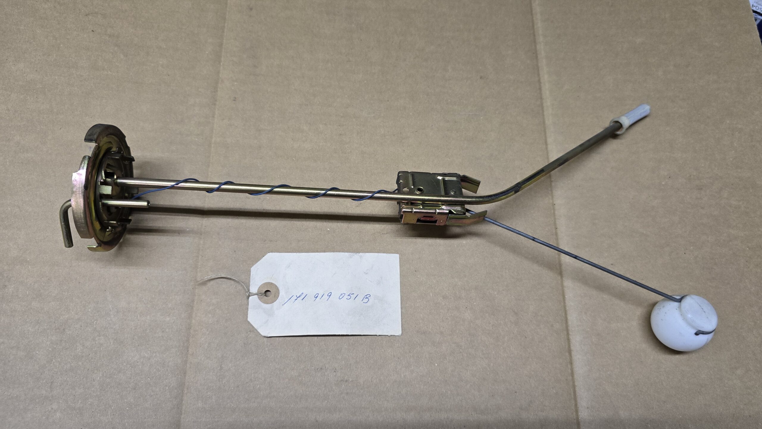 NOS 171919051B Sender, fuel gauge
