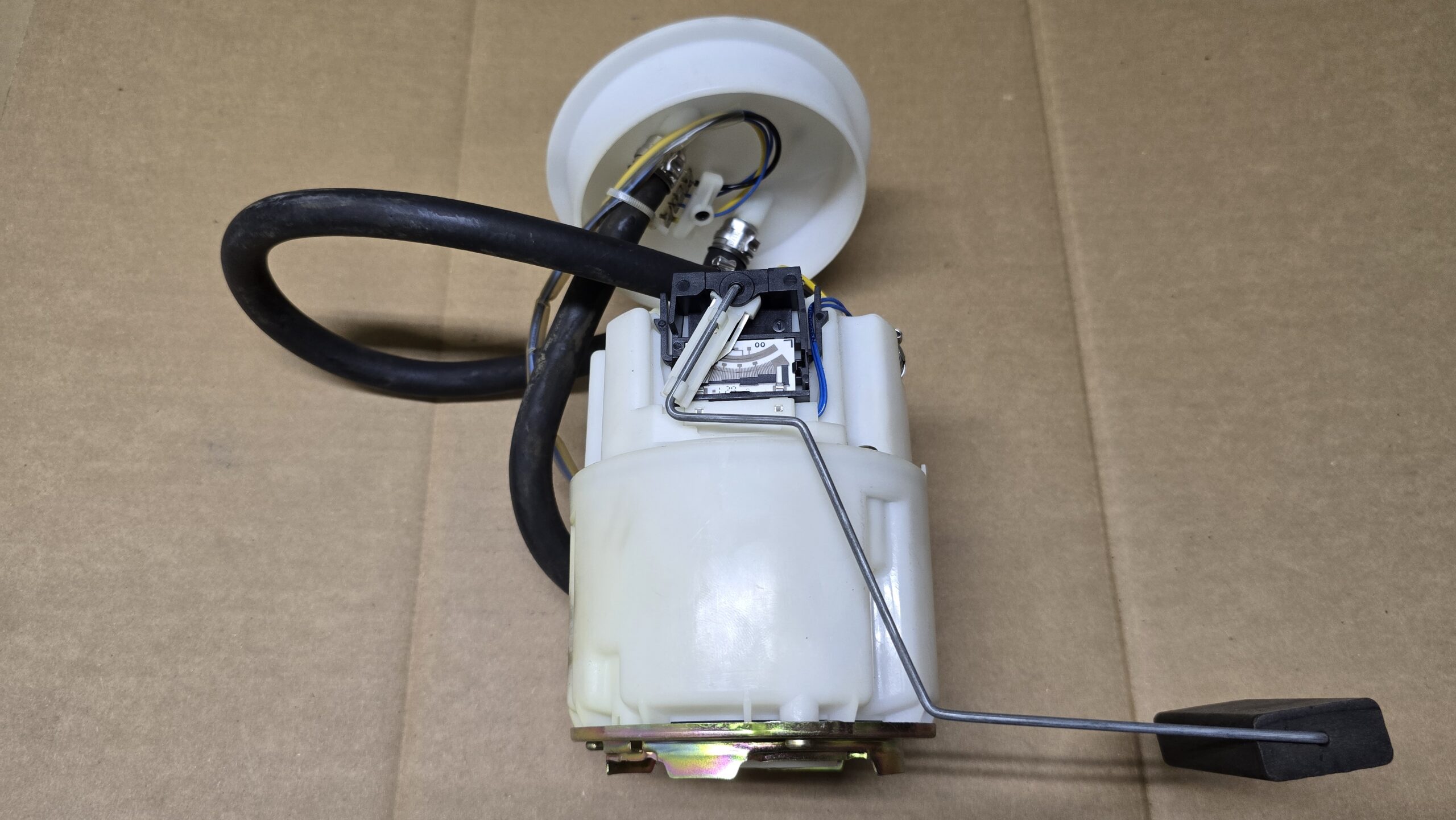 NOS 191919051BM Fuel pump and sender