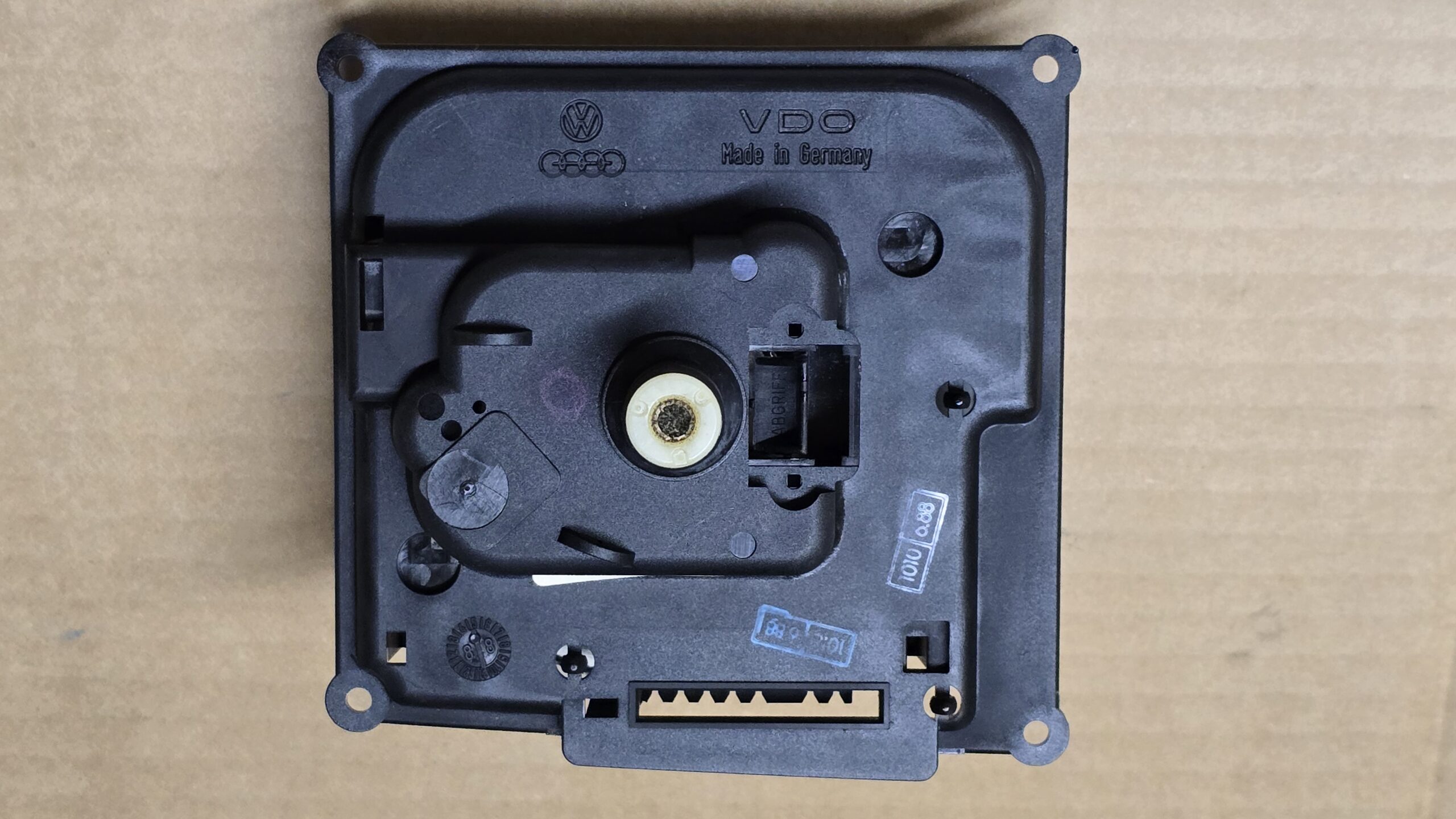 NOS 251957055BG Speedometer 180km/h W500