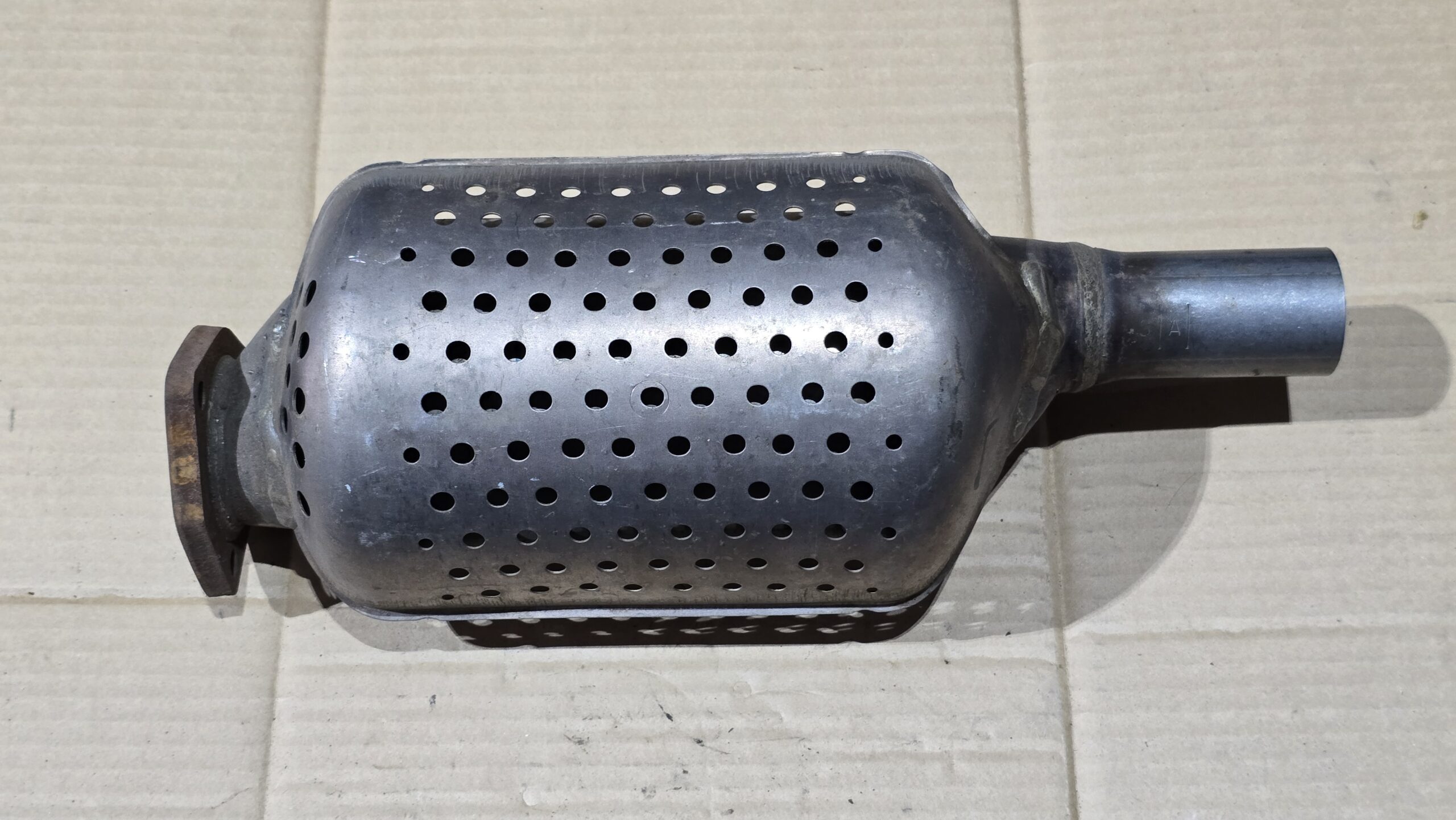 NOS 1H0131701F Catalytic converter