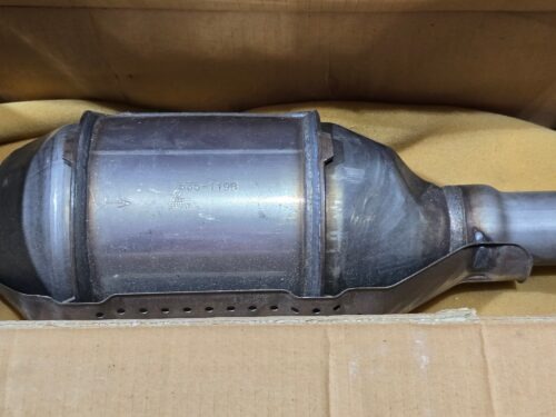 NOS 535131701B Catalytic converter