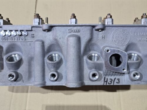 NOS 068103351AF Cylinder head