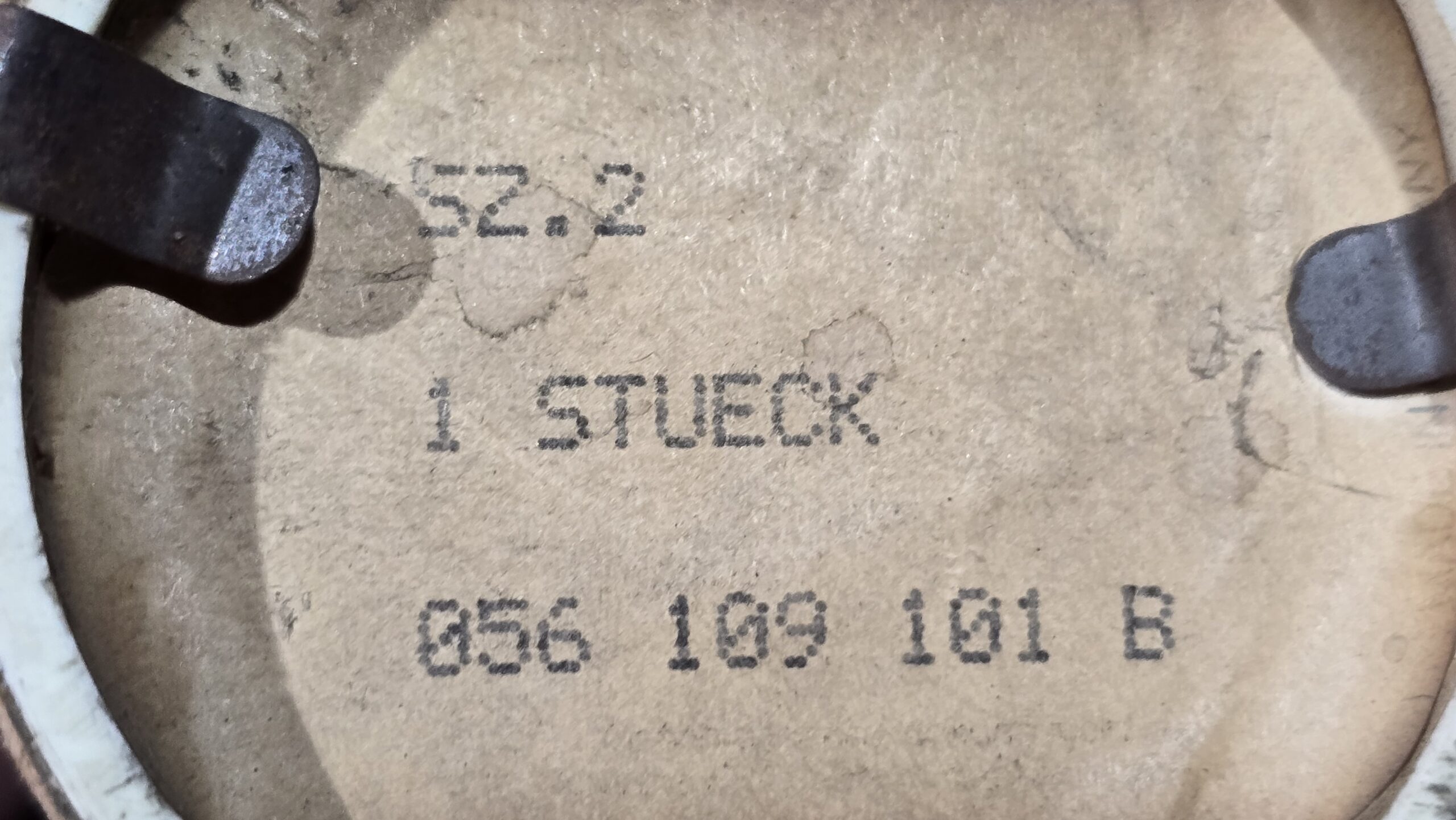 NOS 056109101B Camshaft