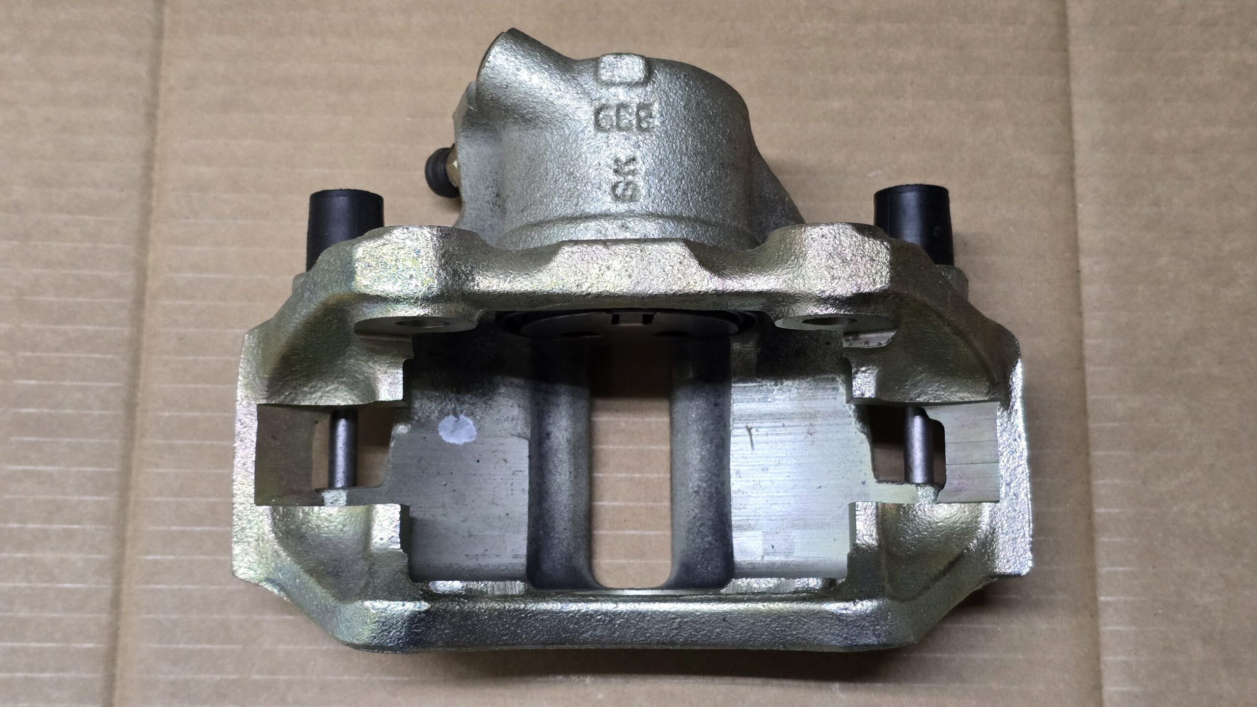 NOS 893615108A Brake caliper housing