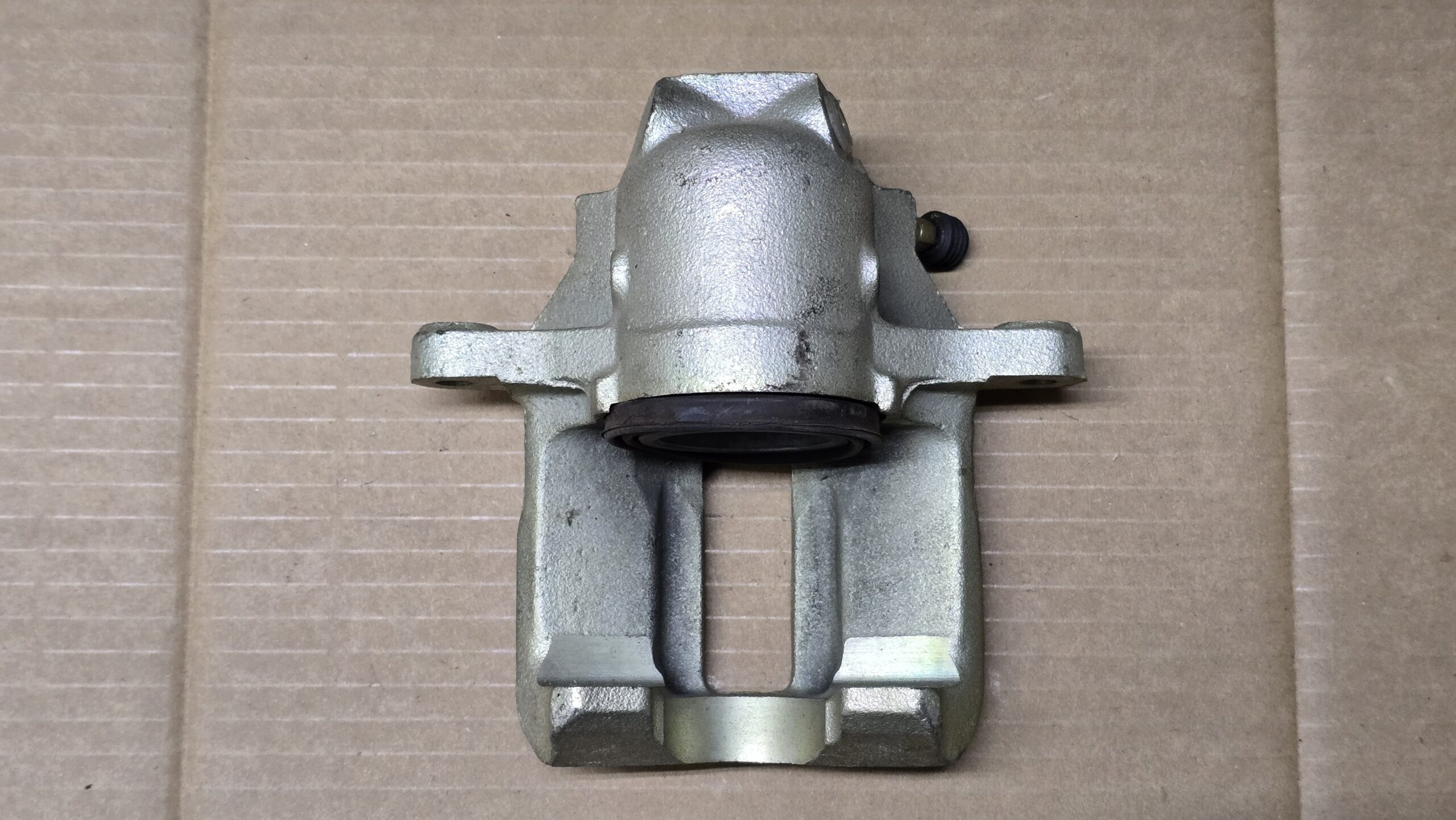 NOS 811615123 Brake caliper GIRLING