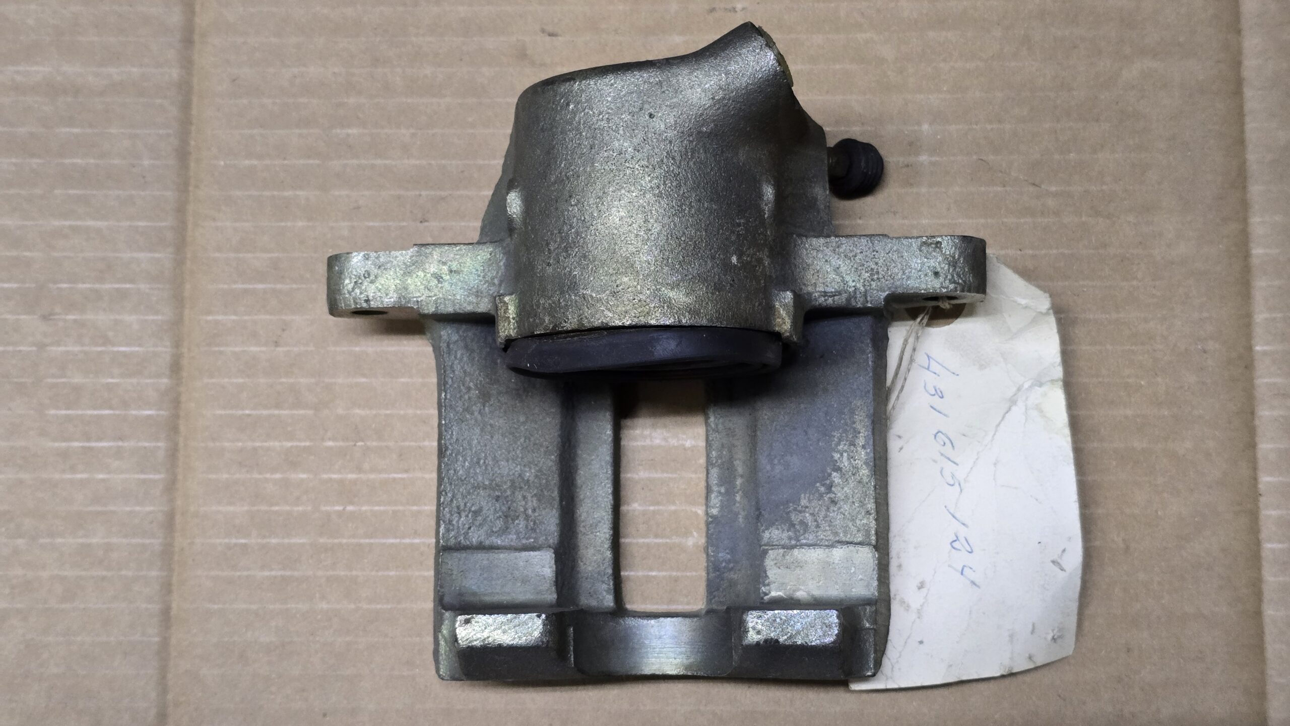 NOS 431615124 Brake caliper GIRLING